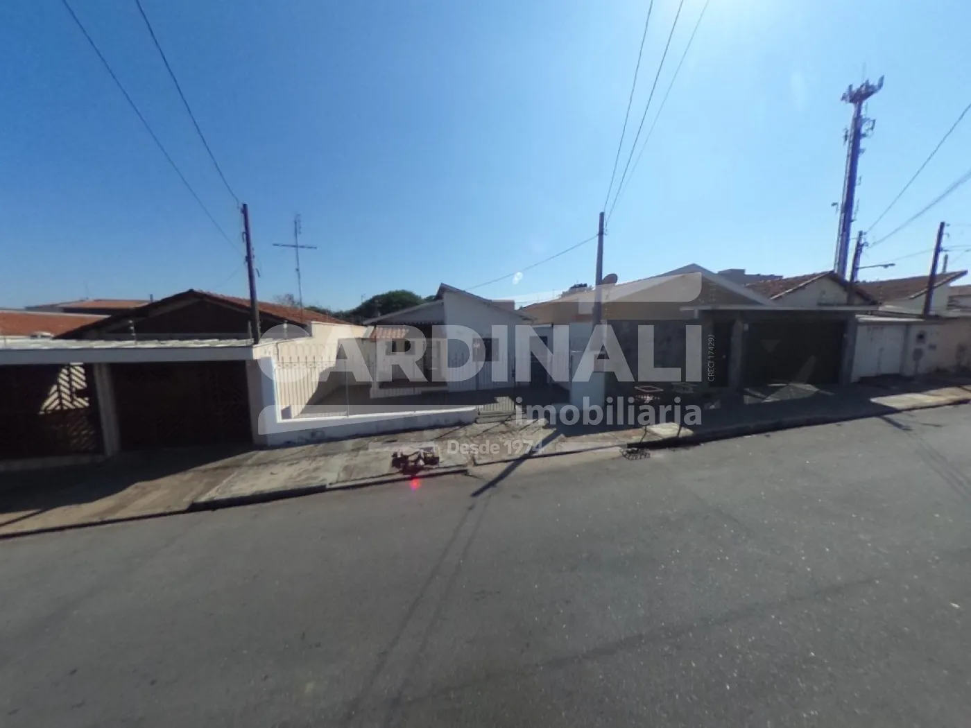 Alugar Casa / Padrão em São Carlos R$ 1.350,00 - Foto 1