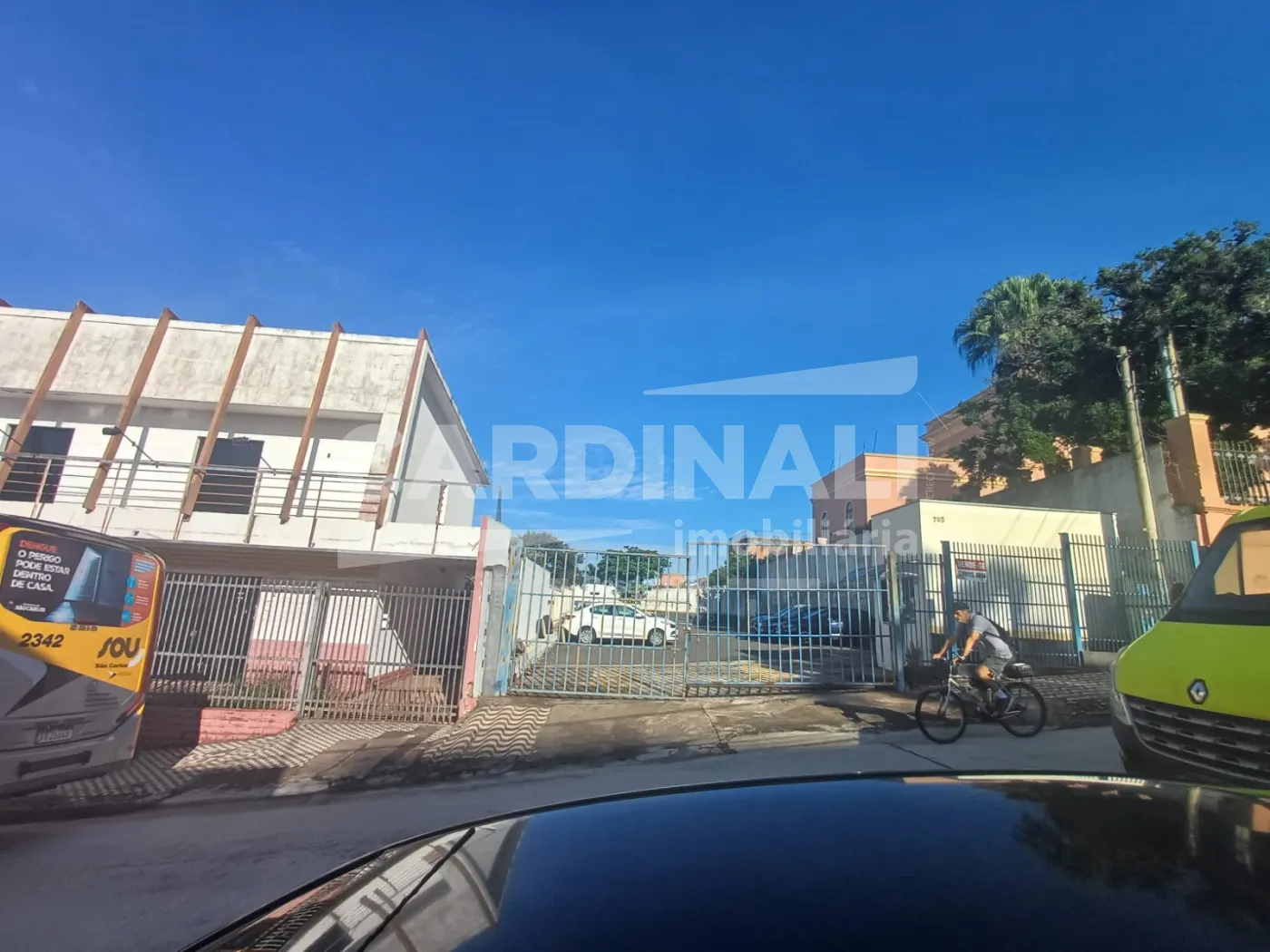 Terreno / Padrão em São Carlos , Comprar por R$950.000,00