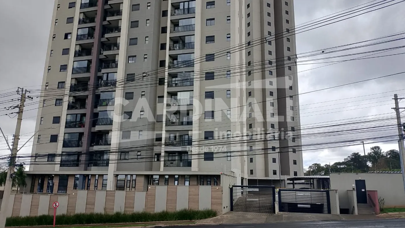 Apartamento / Padrão em Araraquara Alugar por R$2.500,00