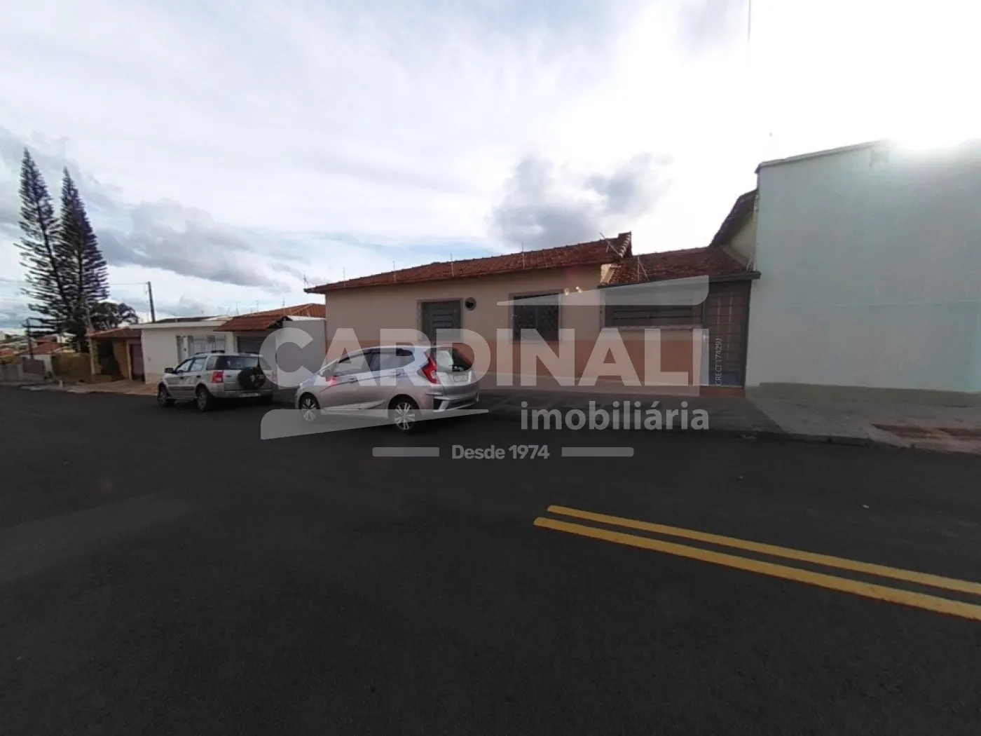 Casa / Padrão em São Carlos Alugar por R$1.400,00