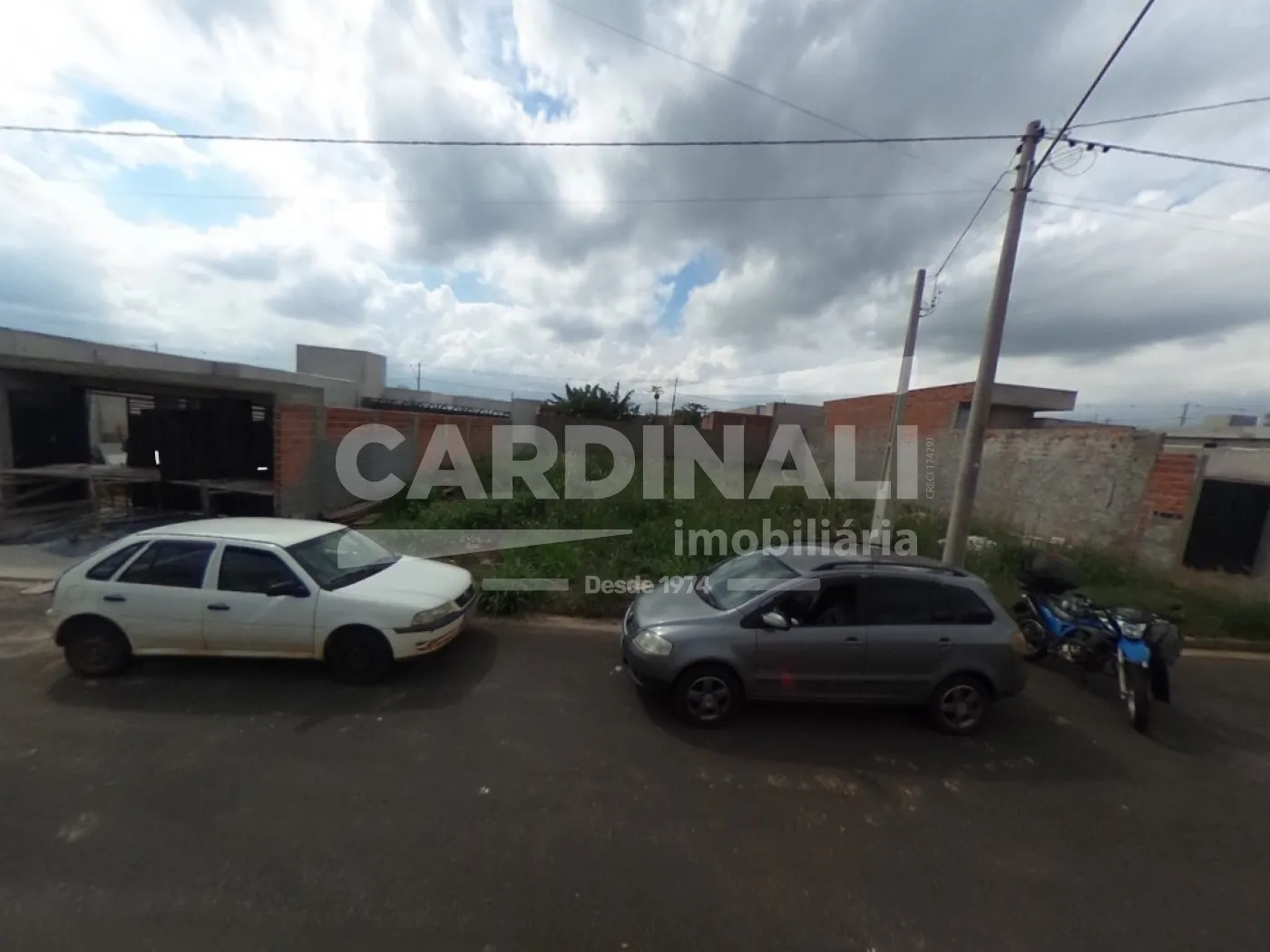 Terreno / Padrão em São Carlos , Comprar por R$155.000,00