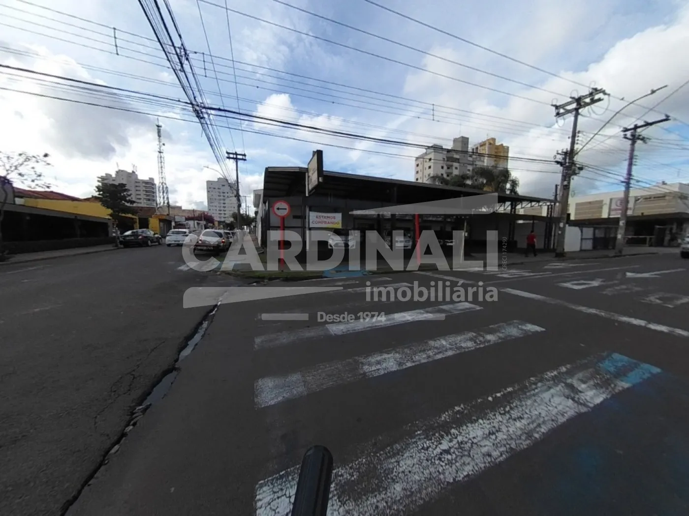 Comercial / Ponto Comercial em São Carlos Alugar por R$6.445,00