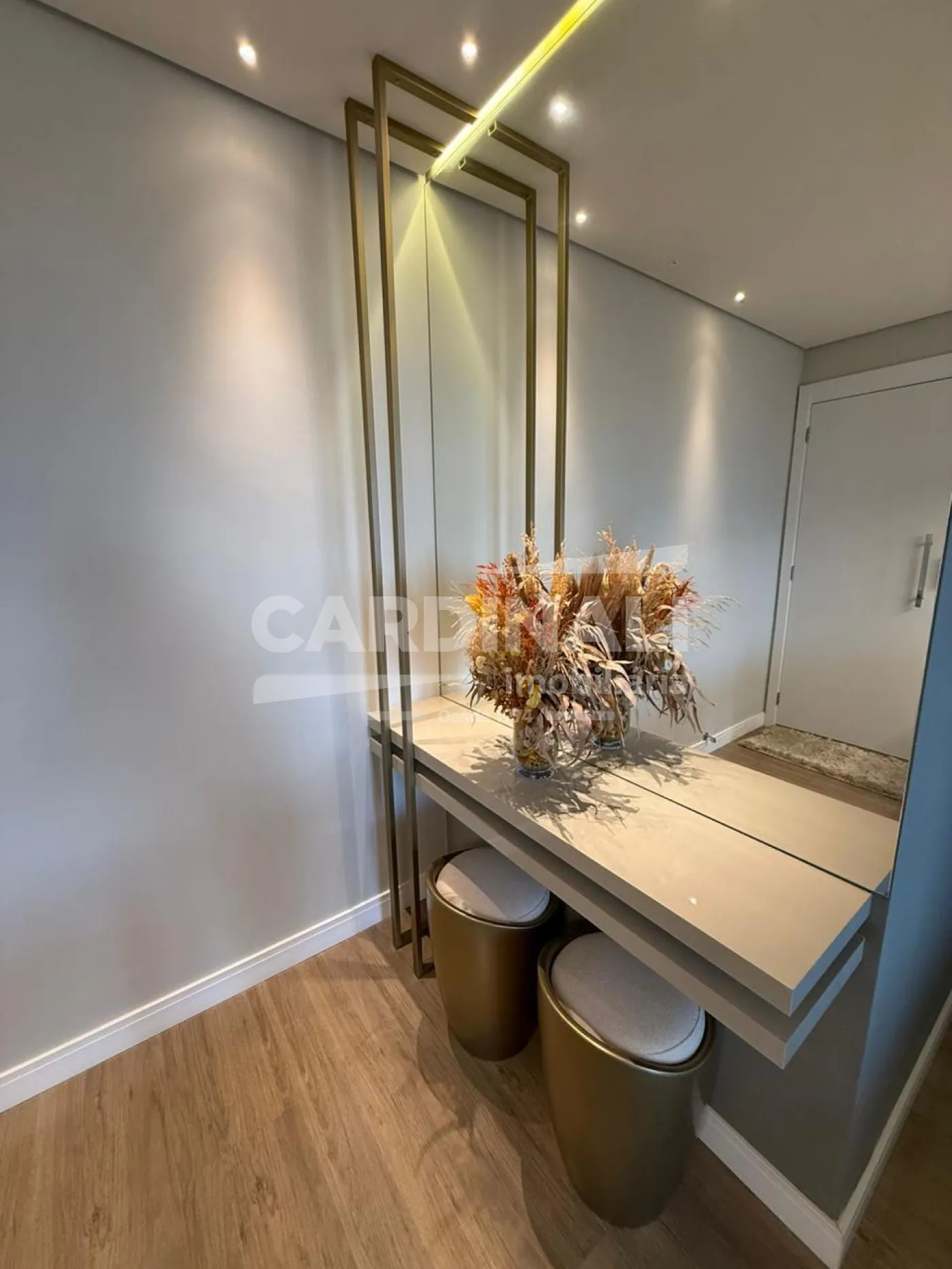 Apartamento / Padrão em São Carlos 