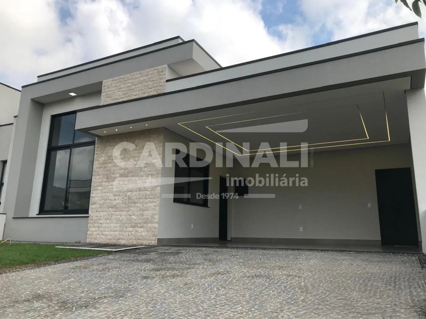 Casa / Condomínio em Paulínia 
