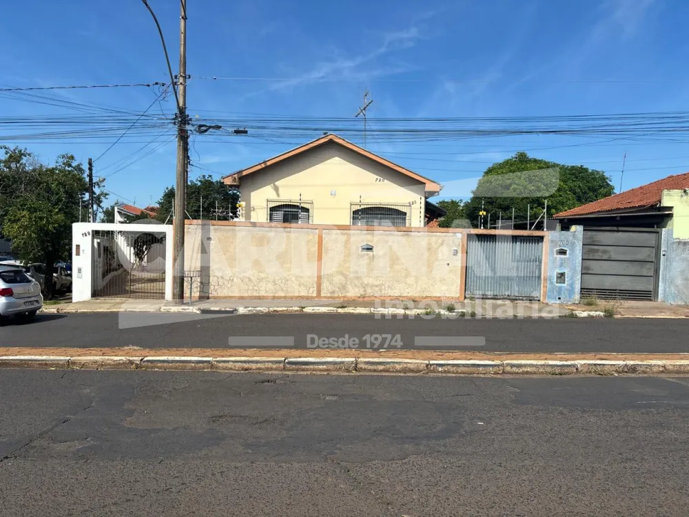 Comercial / Prédio em Araraquara 