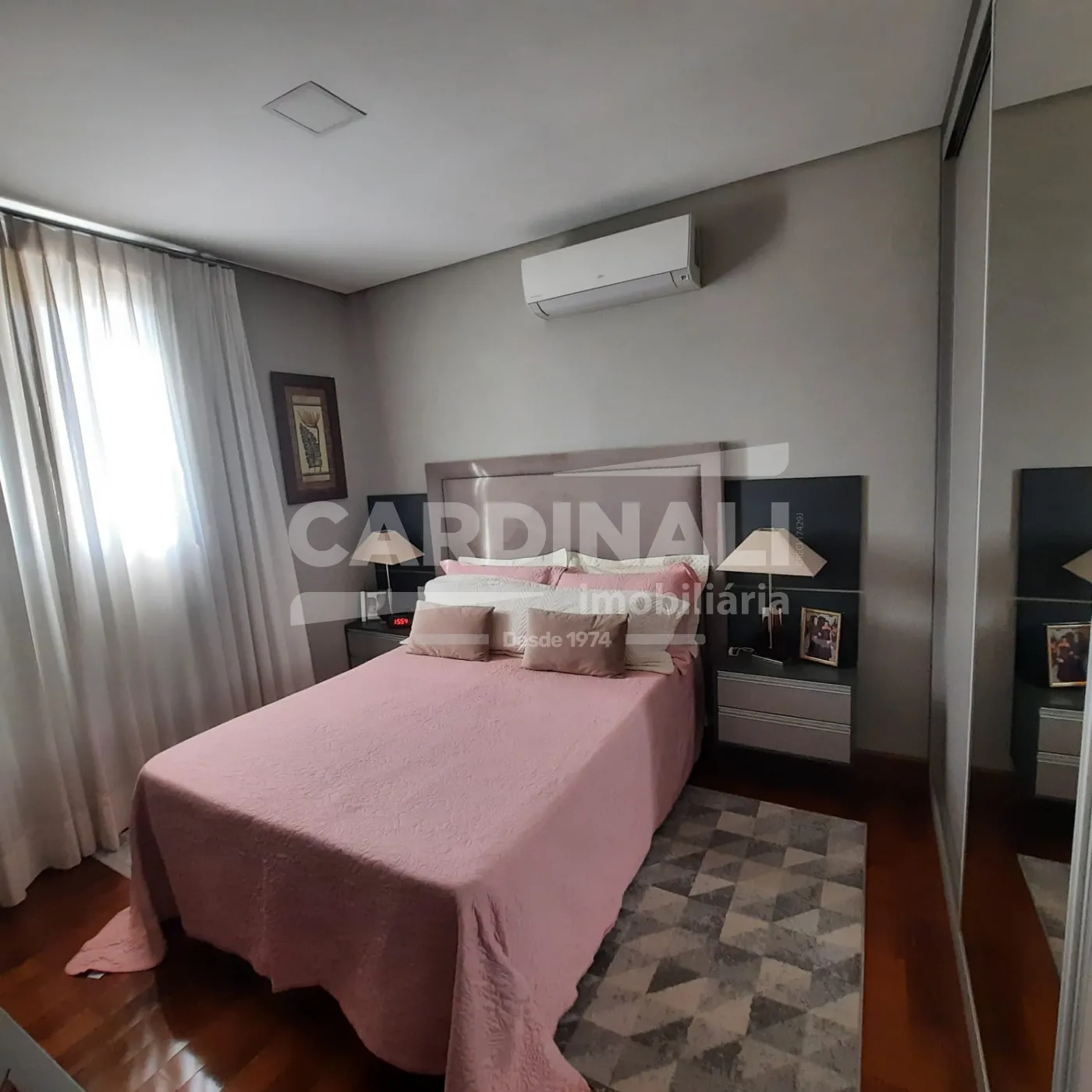 Apartamento / Padrão em São Carlos 