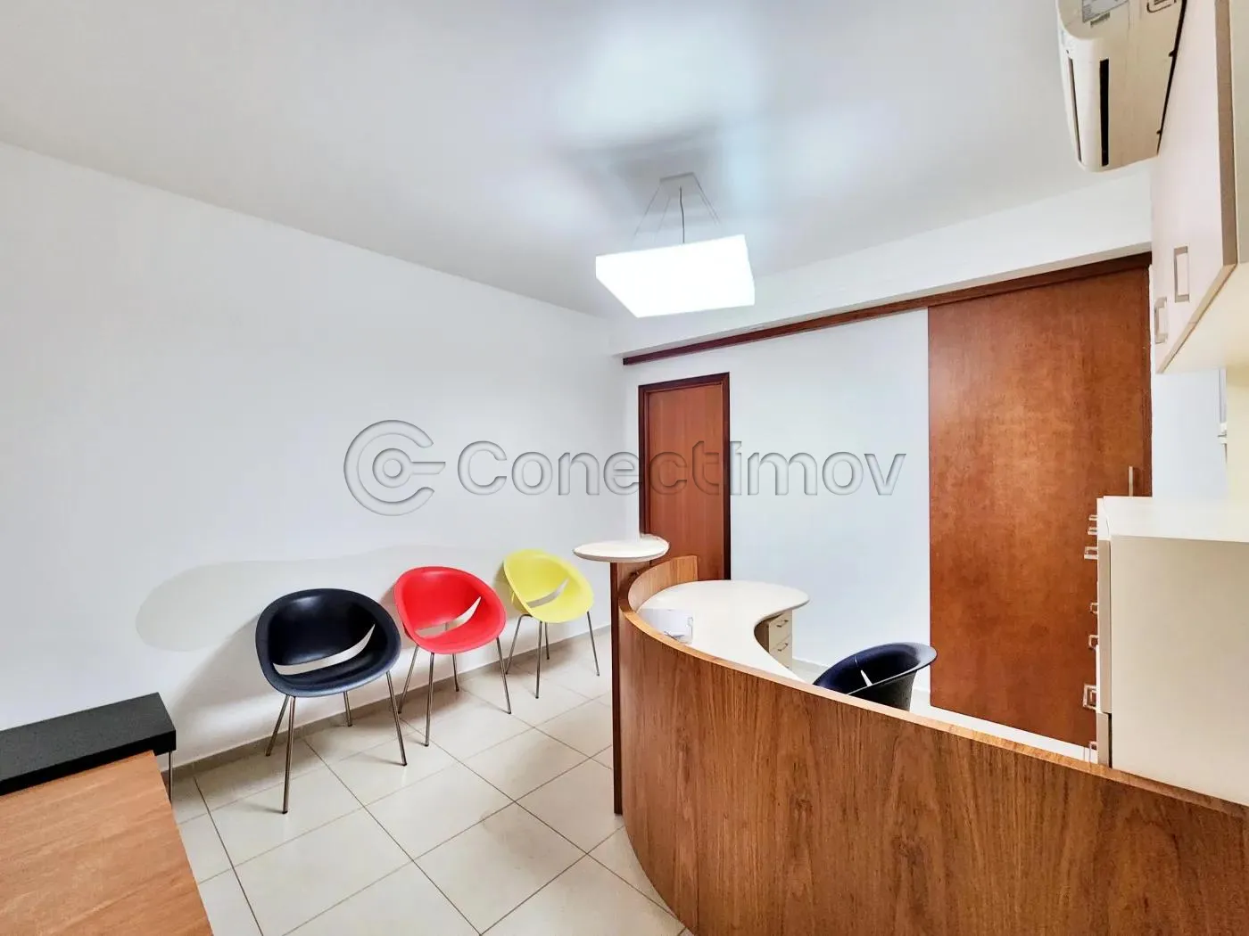 Comercial / Sala sem Condomínio em Ribeirão Preto Alugar por R$3.500,00