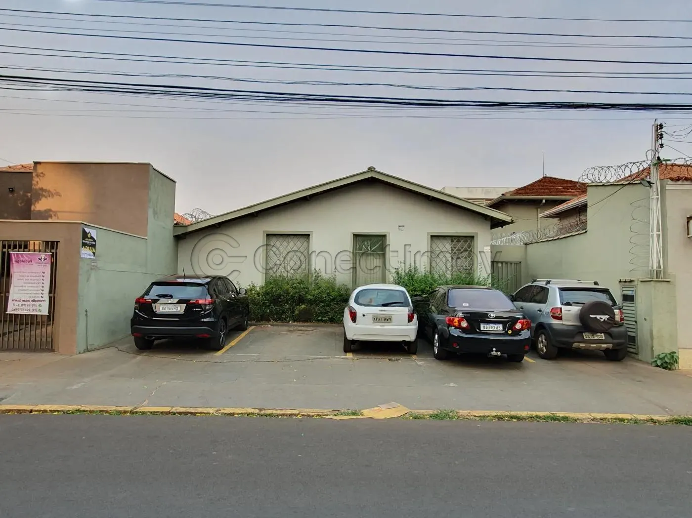 Comercial / Salão sem Condomínio em Ribeirão Preto Alugar por R$6.500,00