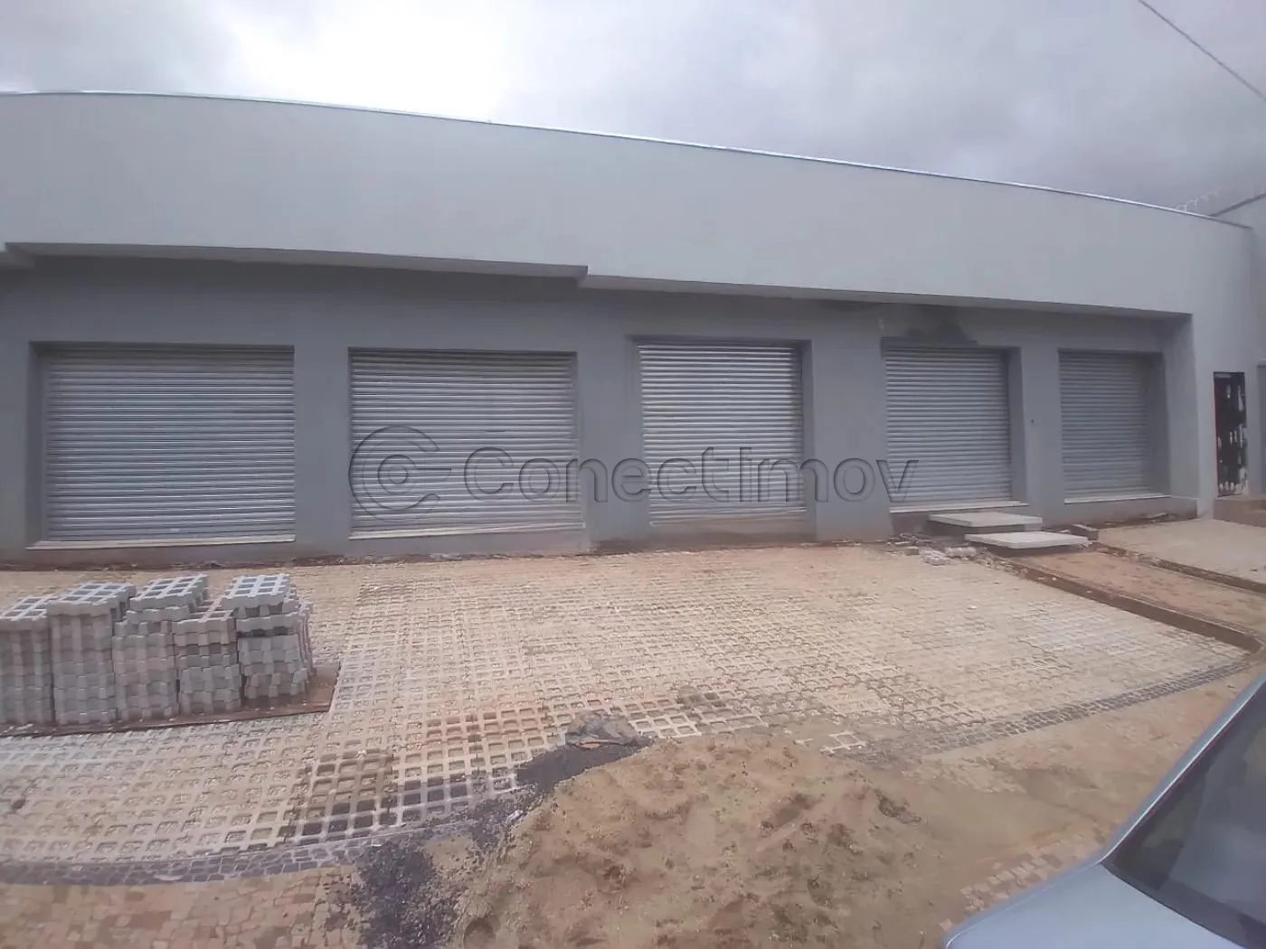 Comercial / Padrão em Ribeirão Preto Alugar por R$3.800,00