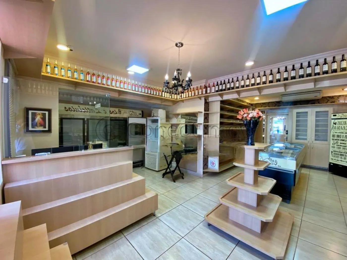 Comercial / Ponto Comercial em Ribeirão Preto Alugar por R$5.500,00