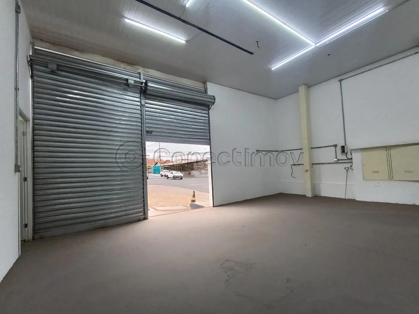 Comercial / Salão sem Condomínio em Ribeirão Preto Alugar por R$2.800,00
