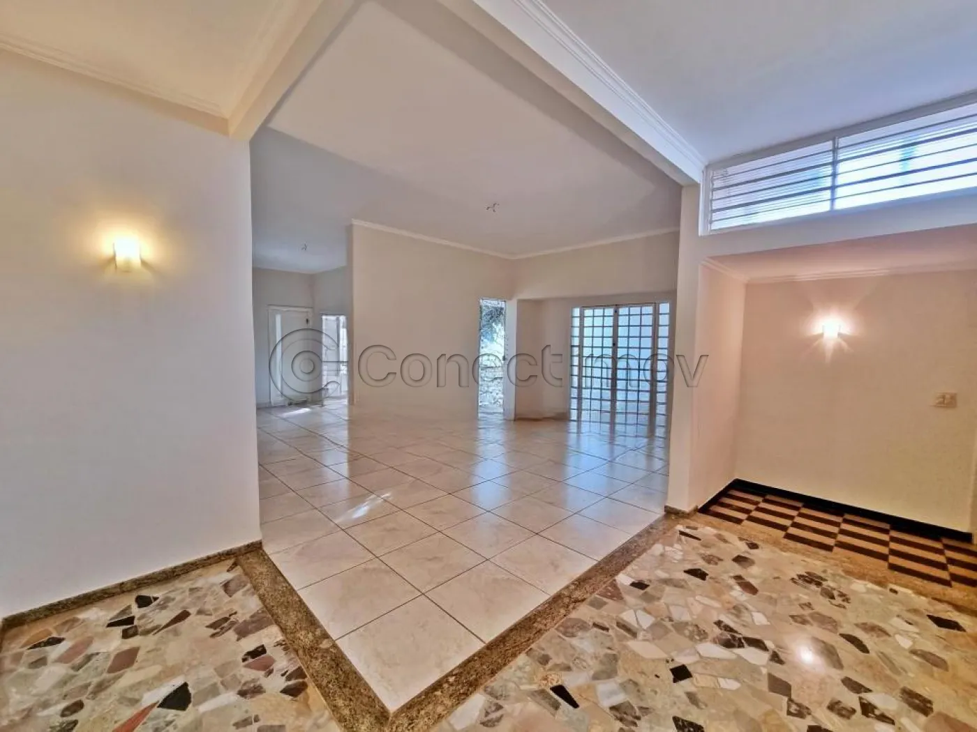 Comercial / Padrão em Ribeirão Preto Alugar por R$4.100,00