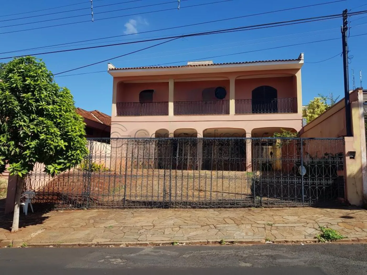 Comercial / Padrão em Ribeirão Preto Alugar por R$6.000,00