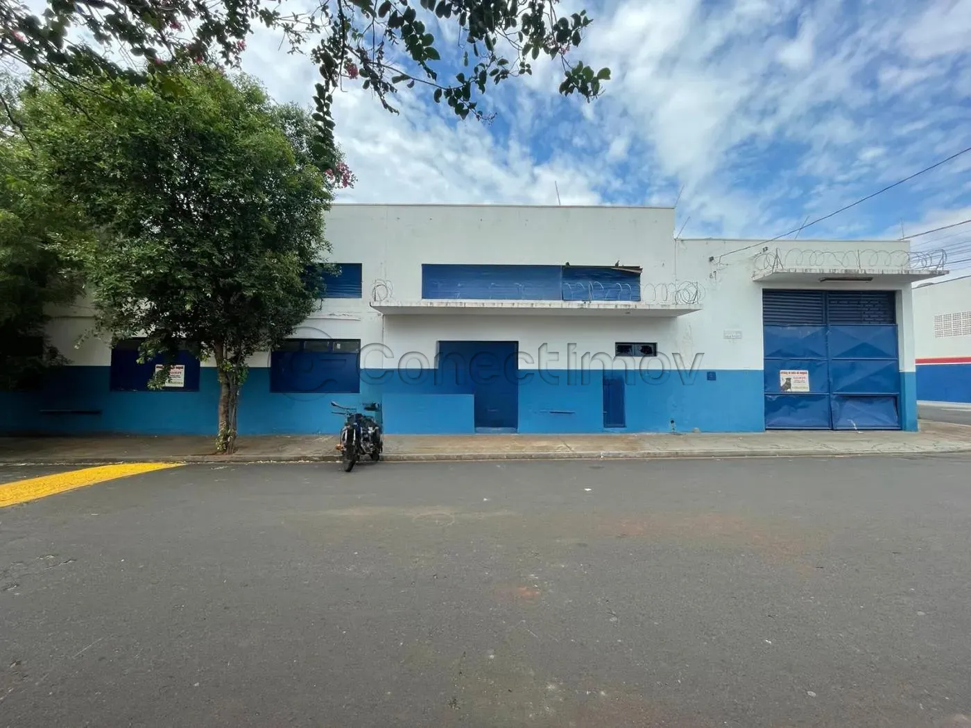 Comercial / Salão sem Condomínio em Ribeirão Preto Alugar por R$7.000,00