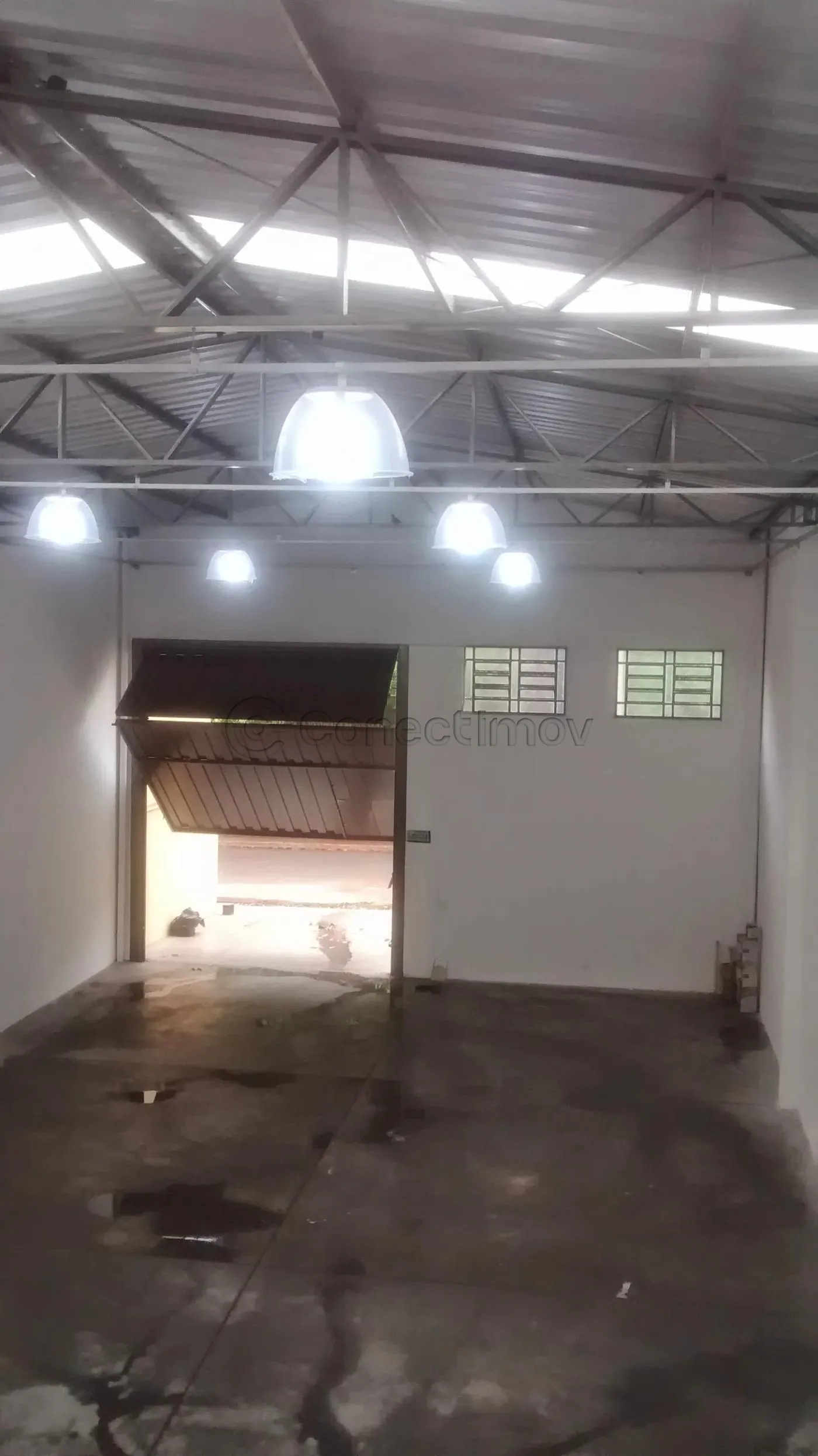 Comercial / Salão sem Condomínio em Ribeirão Preto Alugar por R$5.500,00