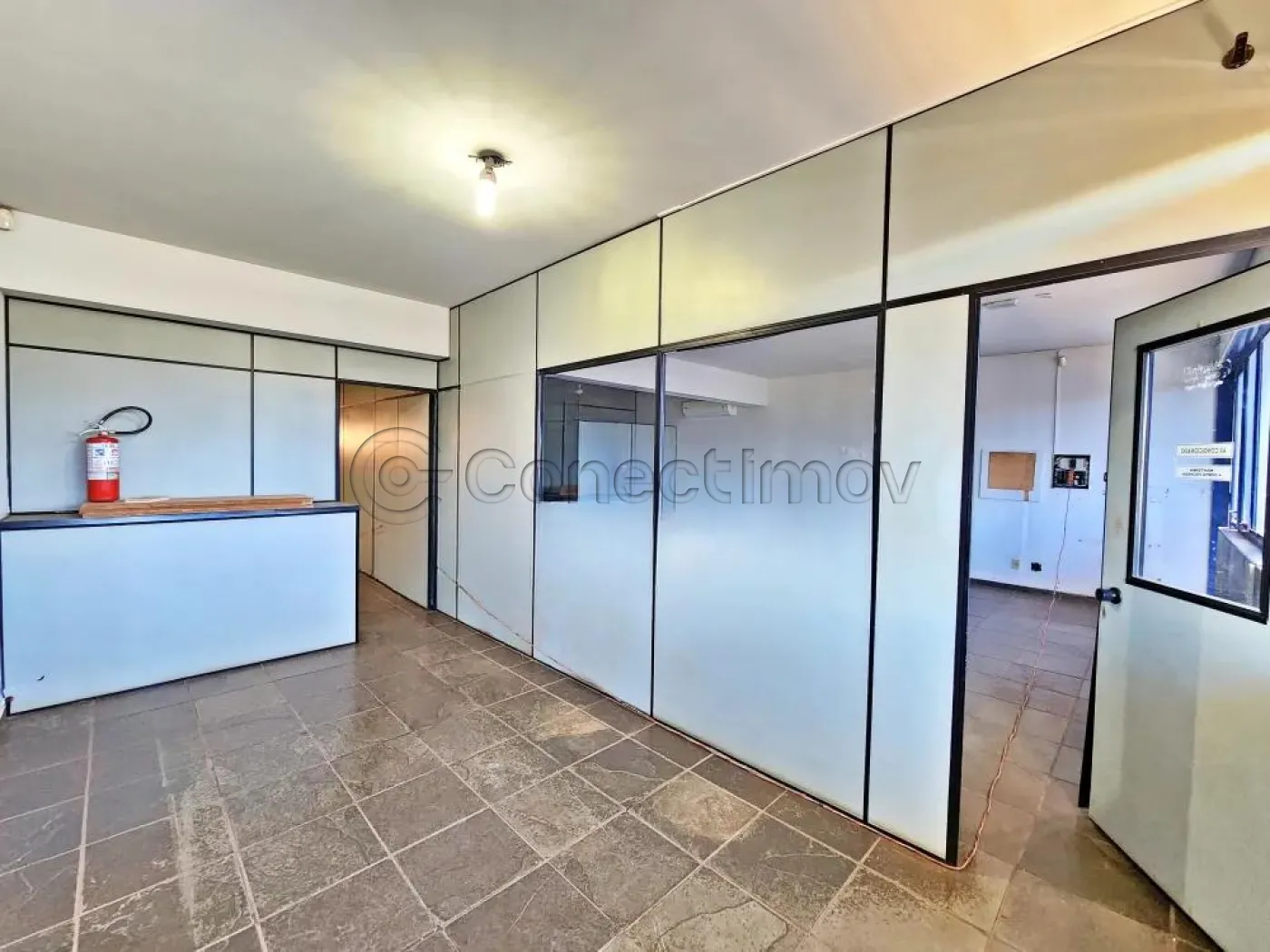 Comercial / Sala sem Condomínio em Ribeirão Preto Alugar por R$6.000,00