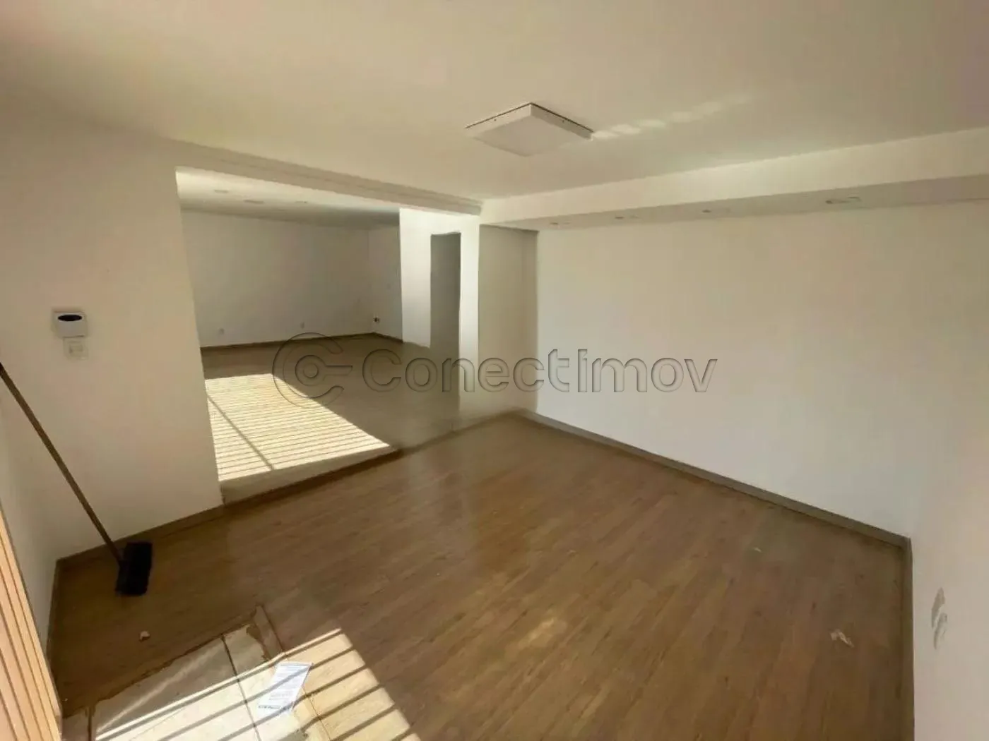 Comercial / Padrão em Ribeirão Preto Alugar por R$6.200,00