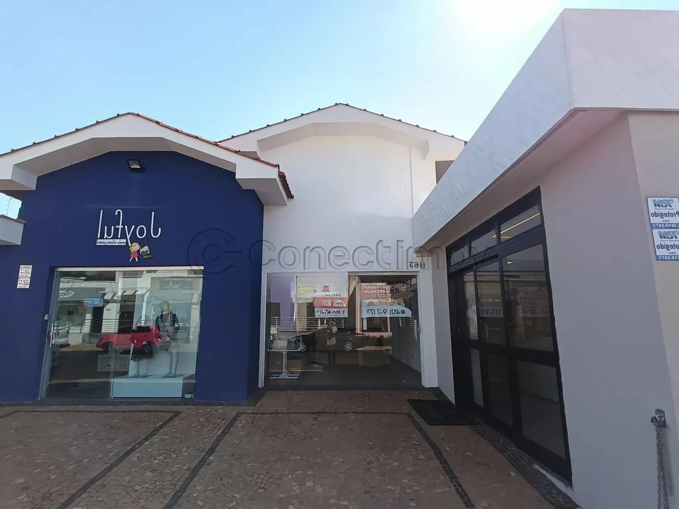 Comercial / Salão sem Condomínio em Ribeirão Preto Alugar por R$2.600,00