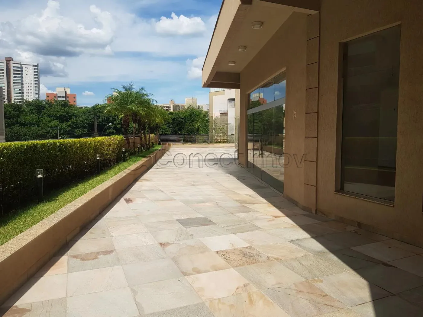 Comercial / Sala sem Condomínio em Ribeirão Preto Alugar por R$3.500,00