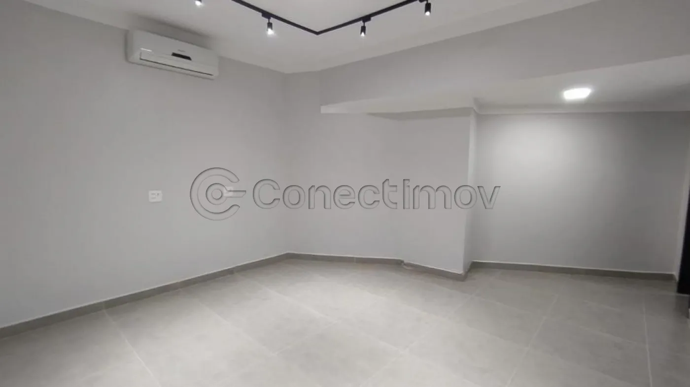 Comercial / Sala sem Condomínio em Ribeirão Preto Alugar por R$4.000,00