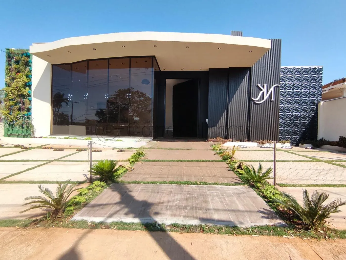 Comercial / Sala sem Condomínio em Ribeirão Preto Alugar por R$3.500,00