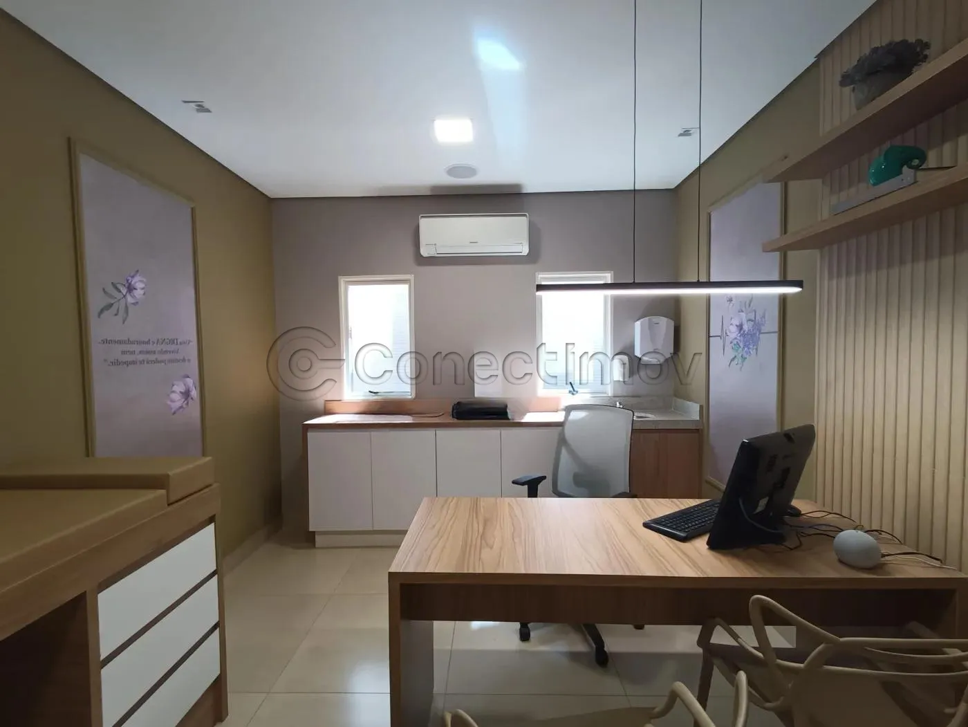 Comercial / Sala sem Condomínio em Ribeirão Preto Alugar por R$2.600,00