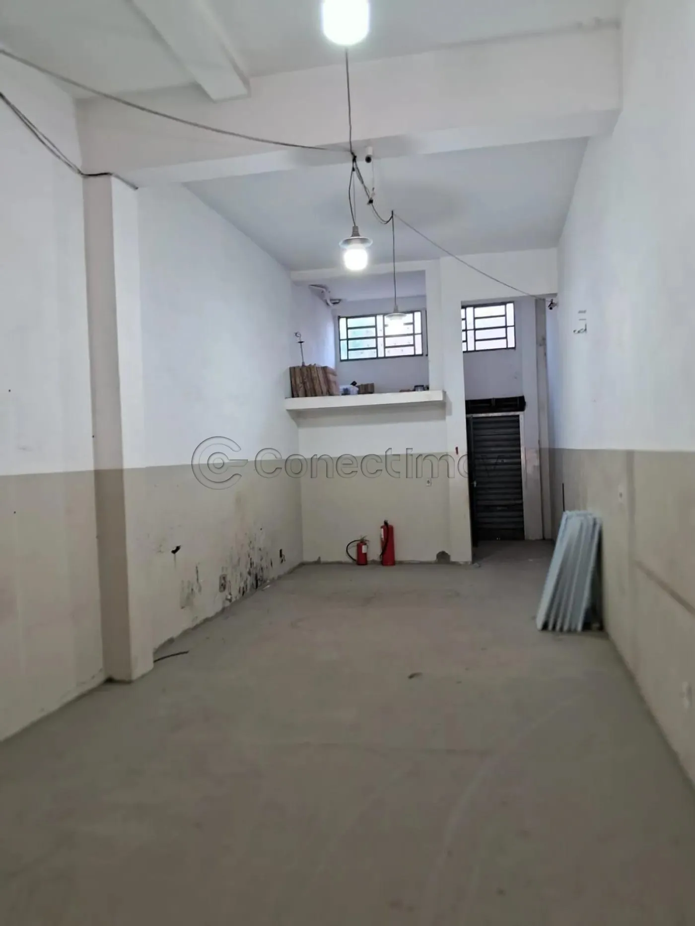 Comercial / Prédio sem Condomínio em Ribeirão Preto Alugar por R$3.100,00