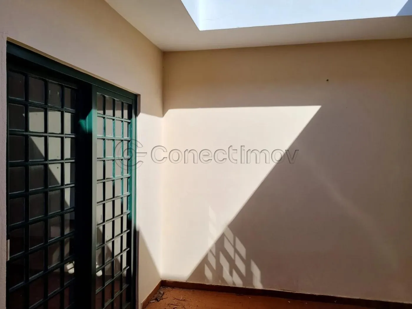 Comercial / Ponto Comercial em Ribeirão Preto Alugar por R$3.500,00