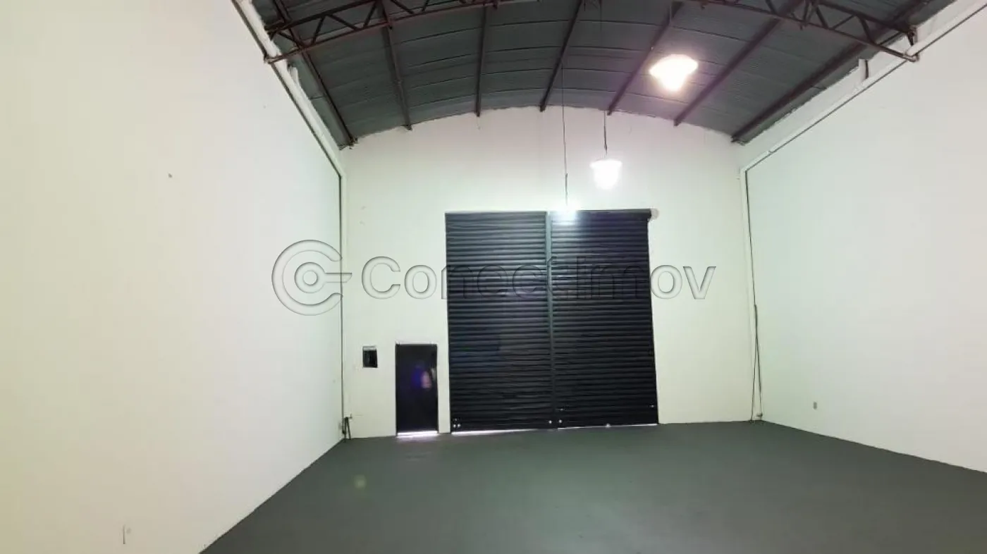 Comercial / Salão sem Condomínio em Ribeirão Preto Alugar por R$3.700,00