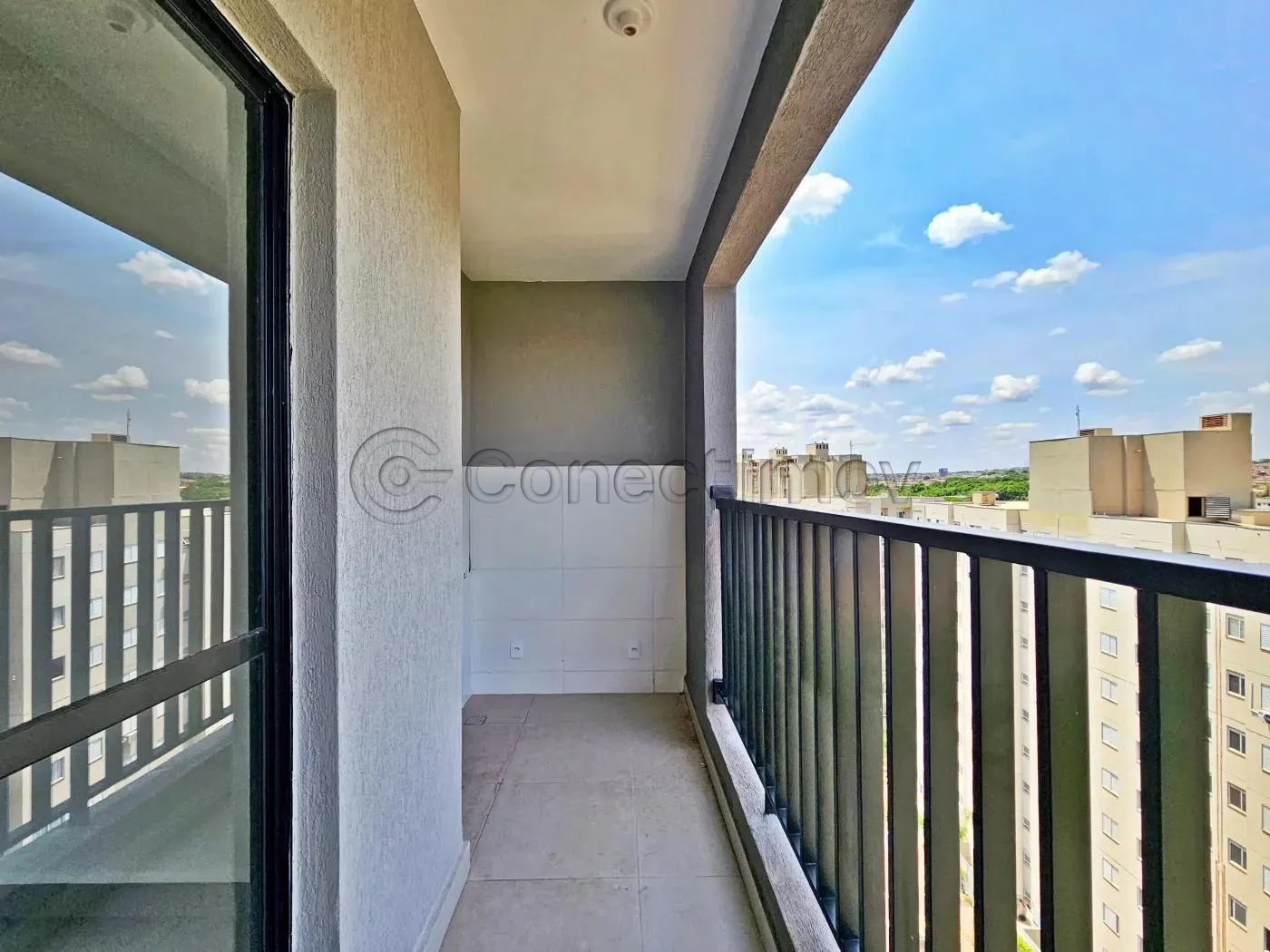 Apartamento / Padrão em Ribeirão Preto Alugar por R$2.500,00