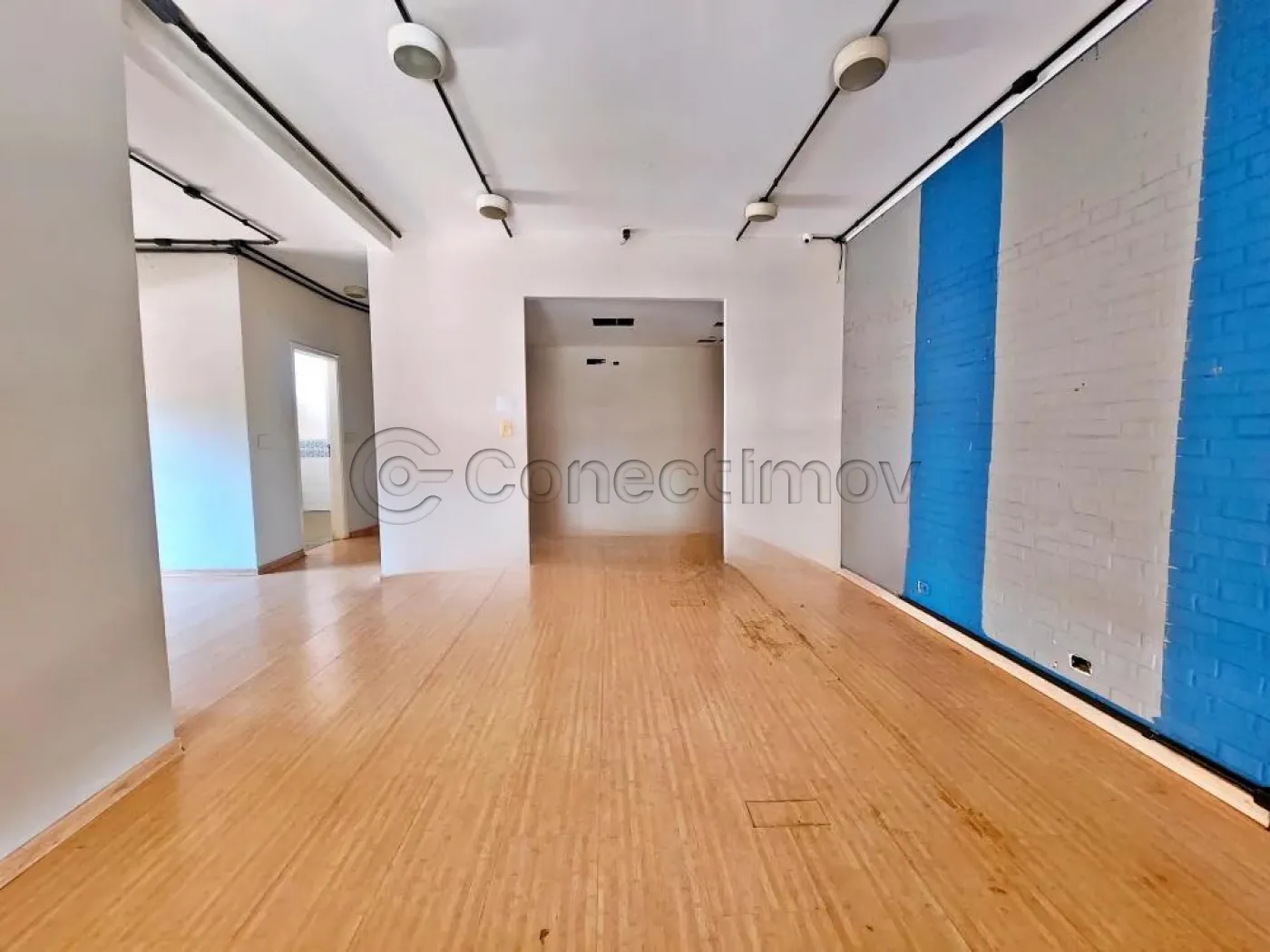 Comercial / Ponto Comercial em Ribeirão Preto Alugar por R$6.500,00