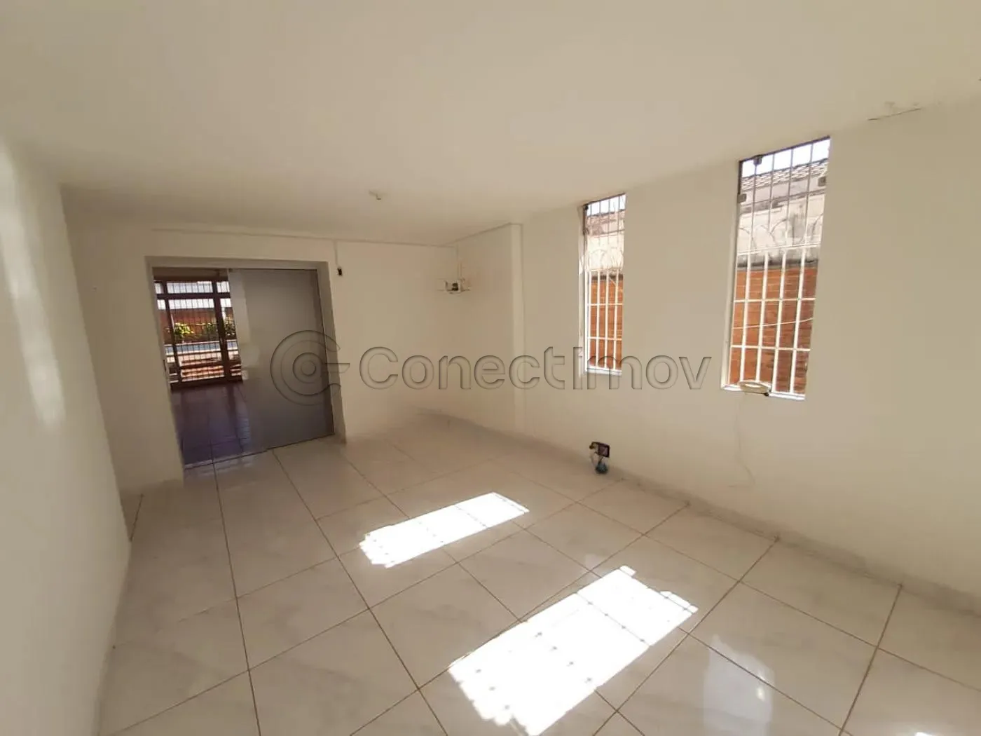 Comercial / Padrão em Ribeirão Preto Alugar por R$3.500,00