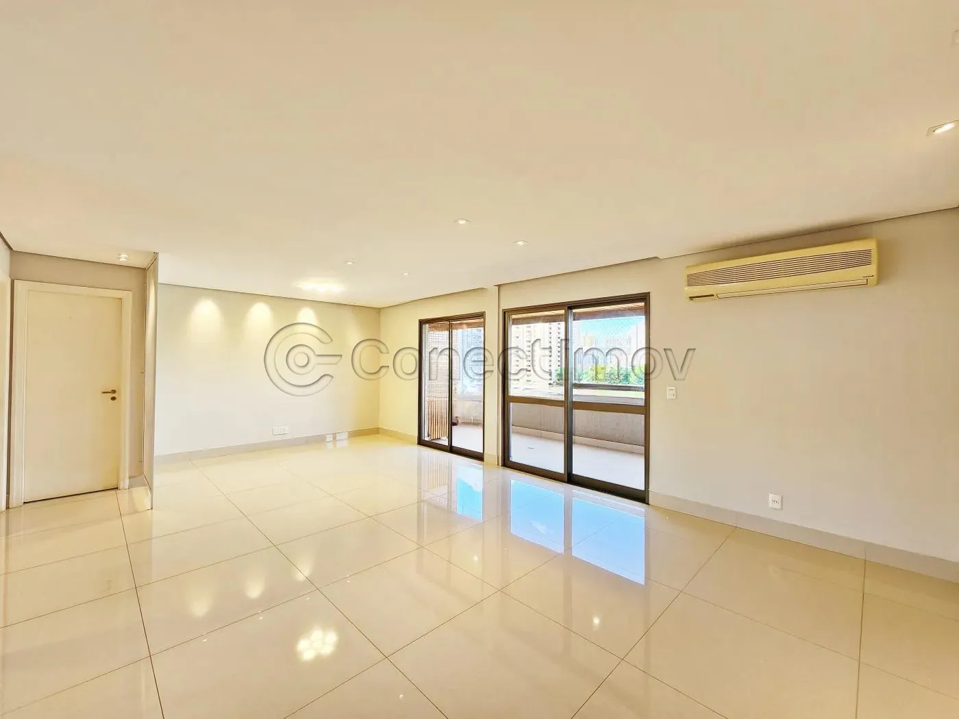 Apartamento / Padrão em Ribeirão Preto , Comprar por R$900.000,00