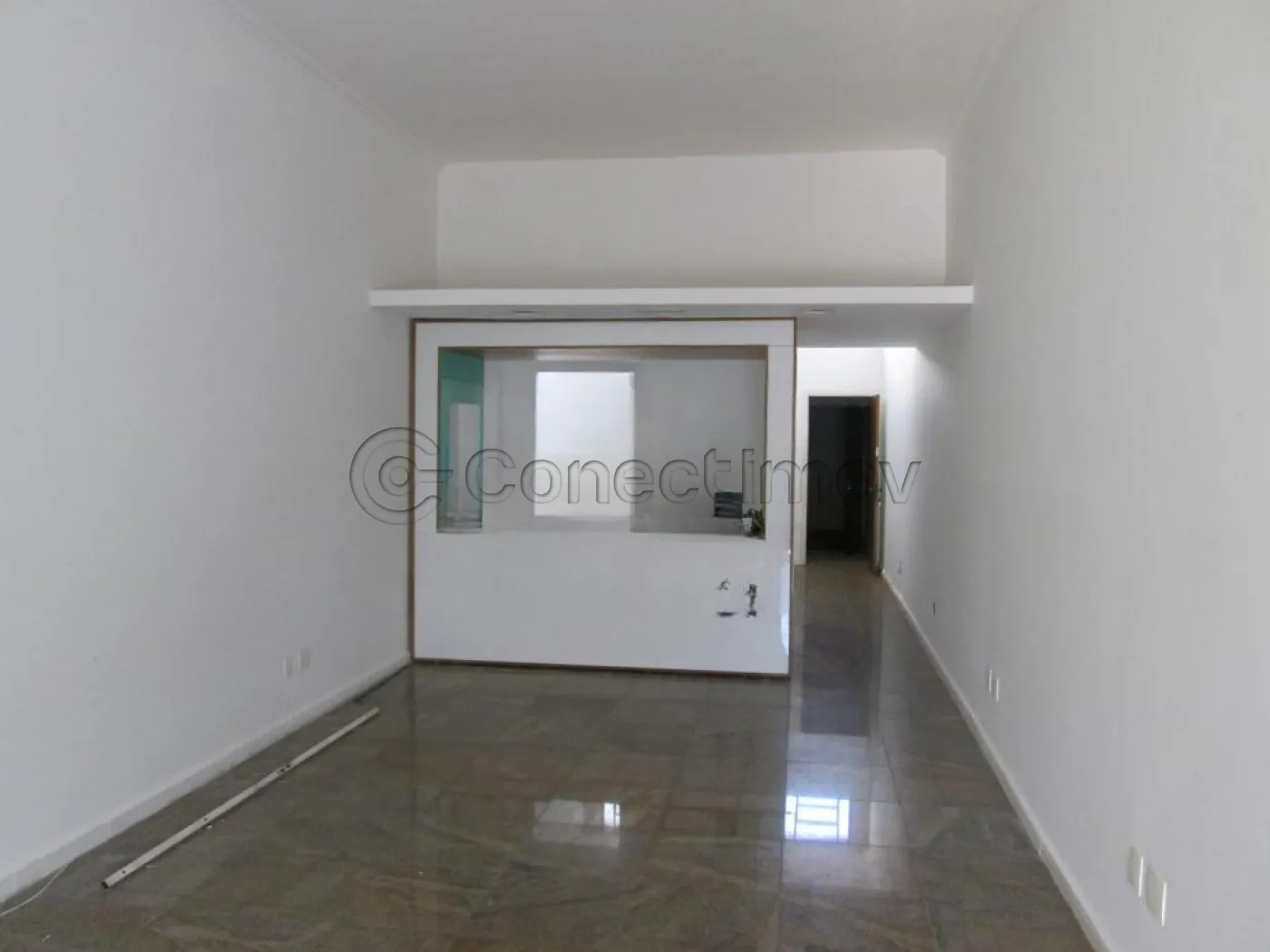 Comercial / Salão sem Condomínio em Ribeirão Preto Alugar por R$2.500,00