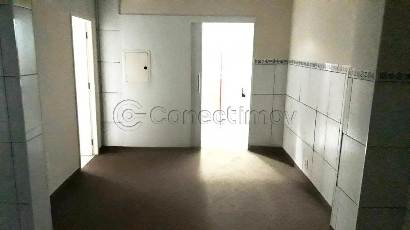 Comercial / Padrão em Ribeirão Preto Alugar por R$3.600,00