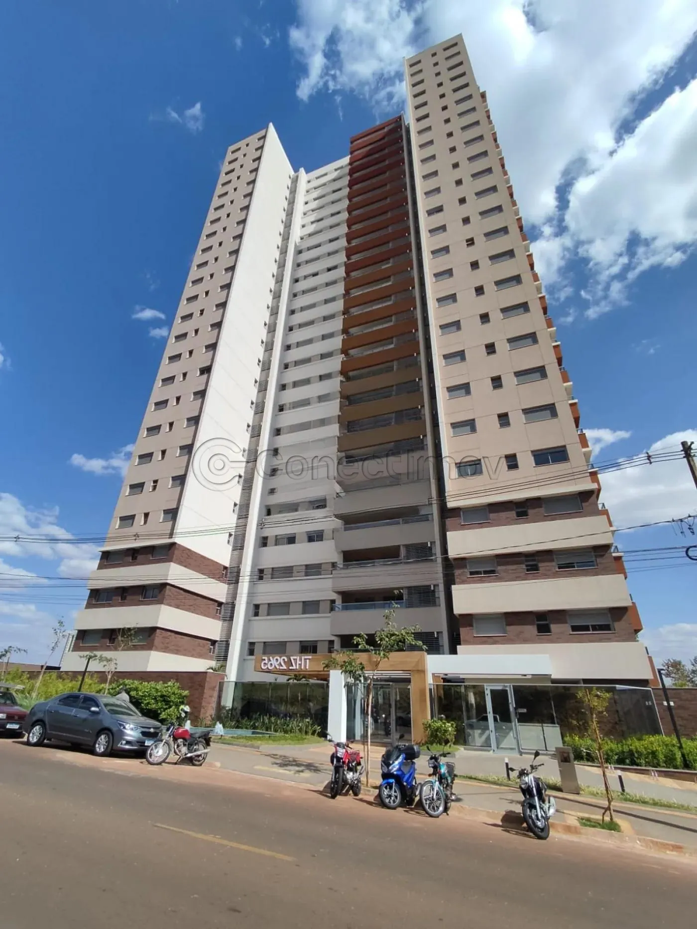 Apartamento / Padrão em Ribeirão Preto Alugar por R$5.500,00