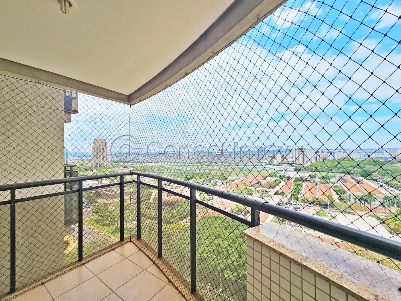 Apartamento / Padrão em Ribeirão Preto Alugar por R$3.500,00