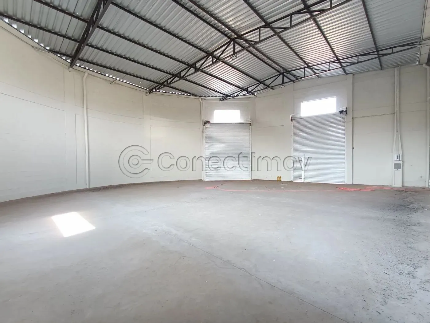 Comercial / Salão sem Condomínio em Ribeirão Preto Alugar por R$3.000,00