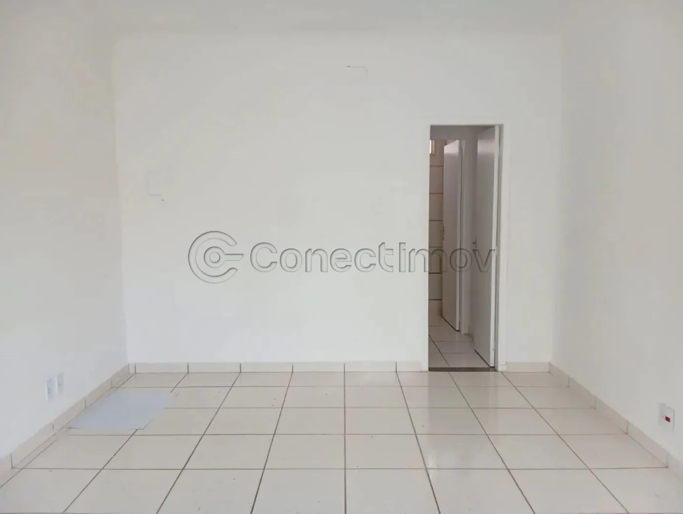 Comercial / Padrão em Ribeirão Preto Alugar por R$2.000,00