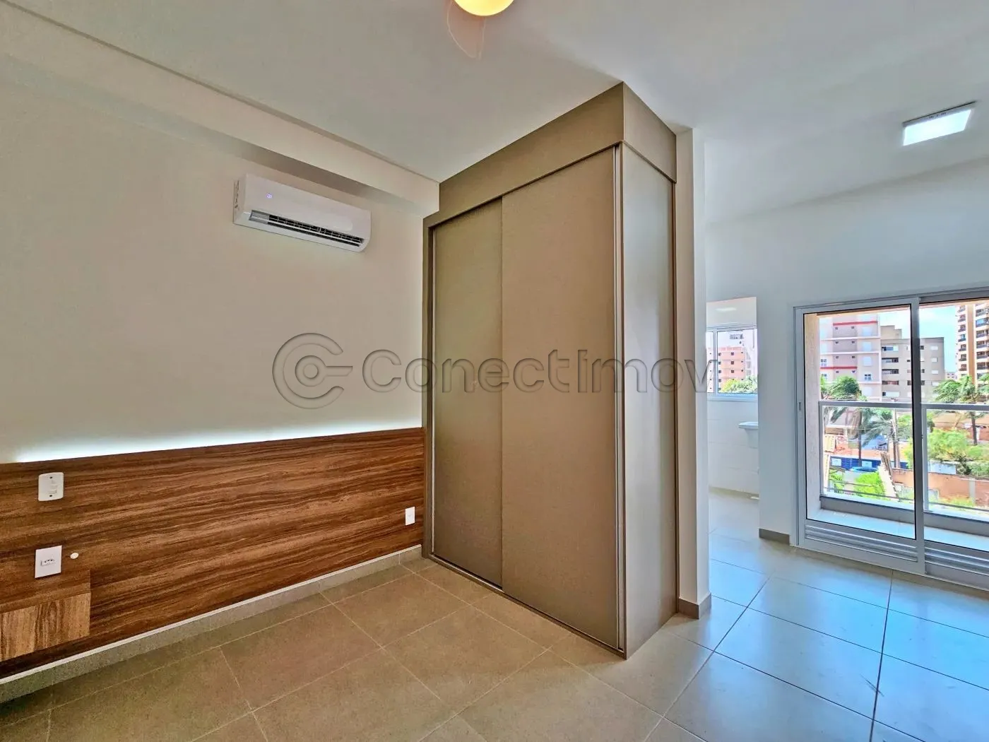 Apartamento / Kitchnet sem Condomínio em Ribeirão Preto Alugar por R$1.700,00