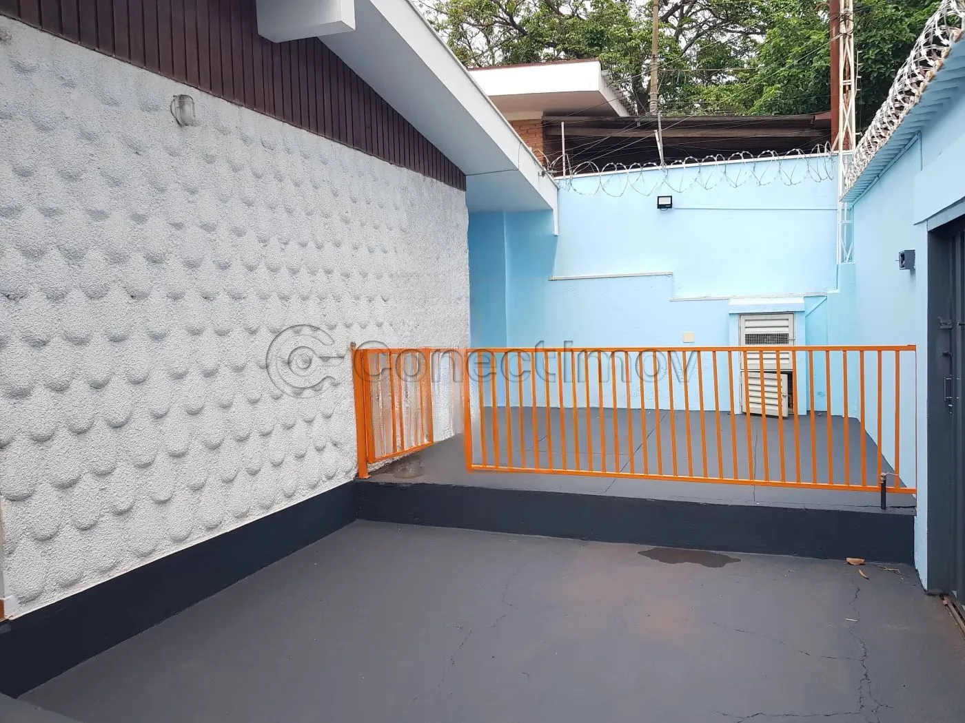 Casa / Padrão em Ribeirão Preto Alugar por R$2.900,00