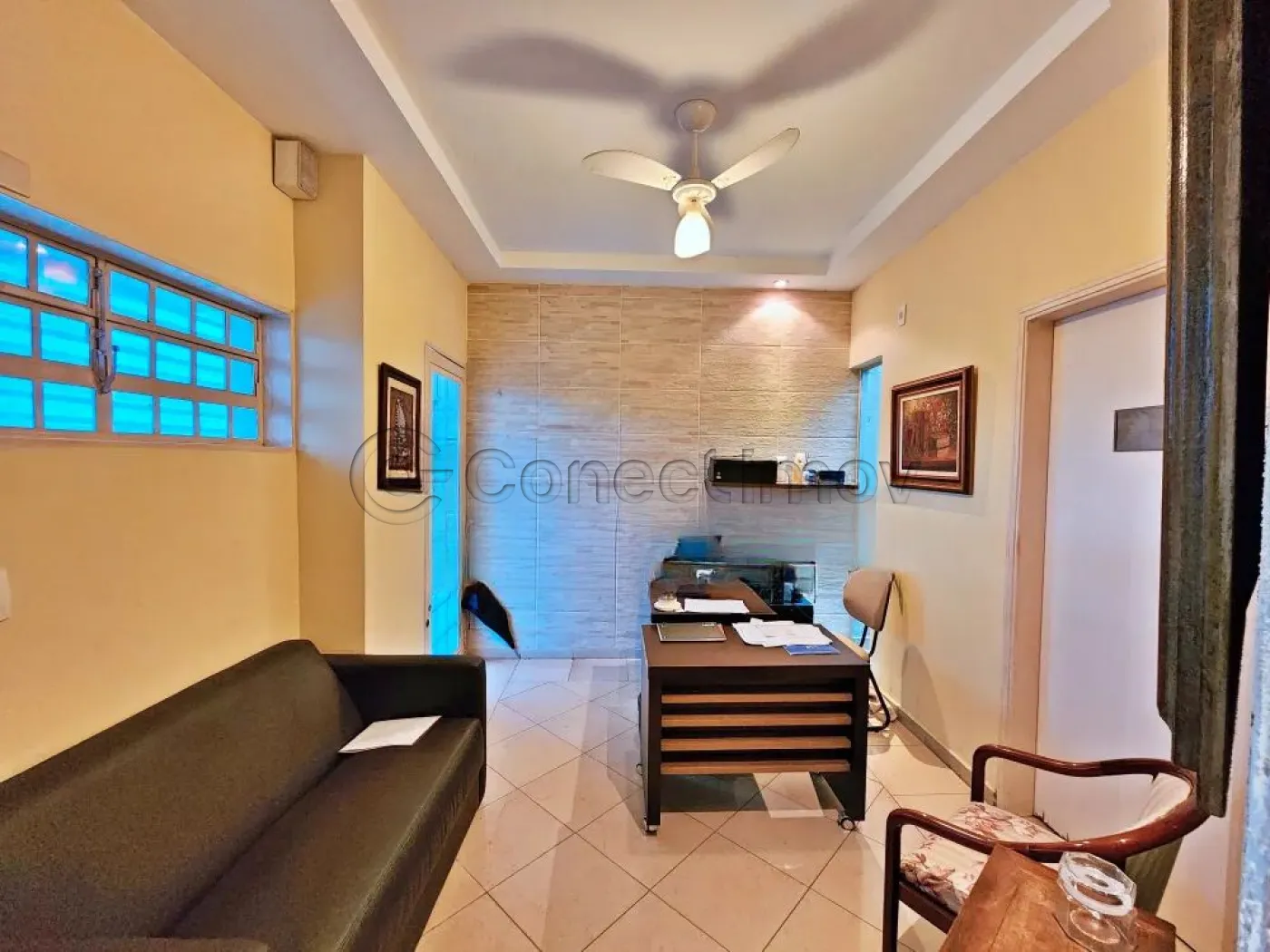 Comercial / Padrão em Ribeirão Preto Alugar por R$2.300,00
