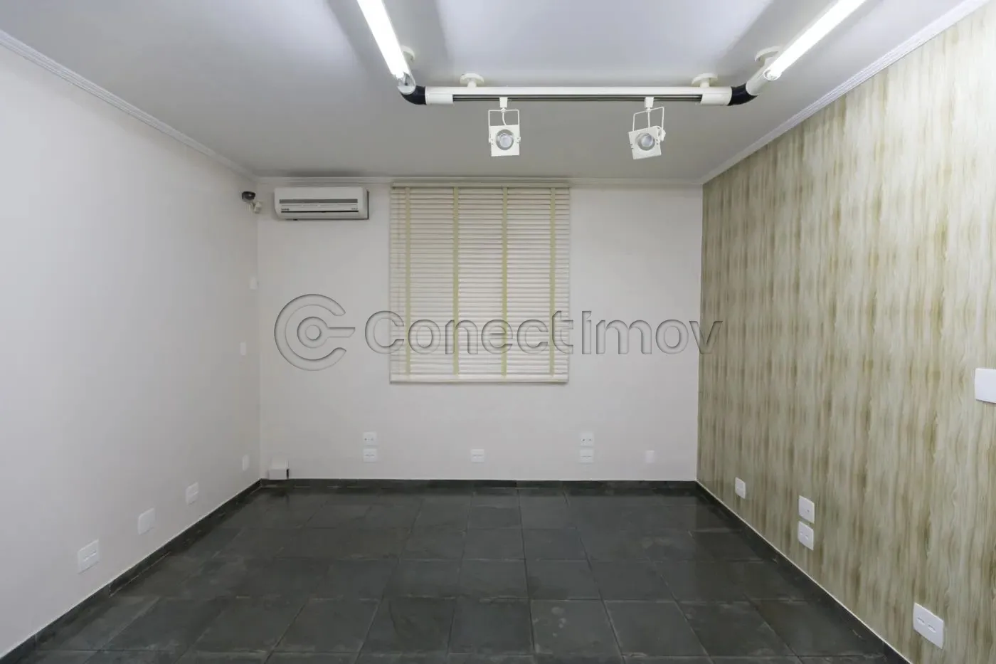 Comercial / Padrão em Ribeirão Preto Alugar por R$7.000,00