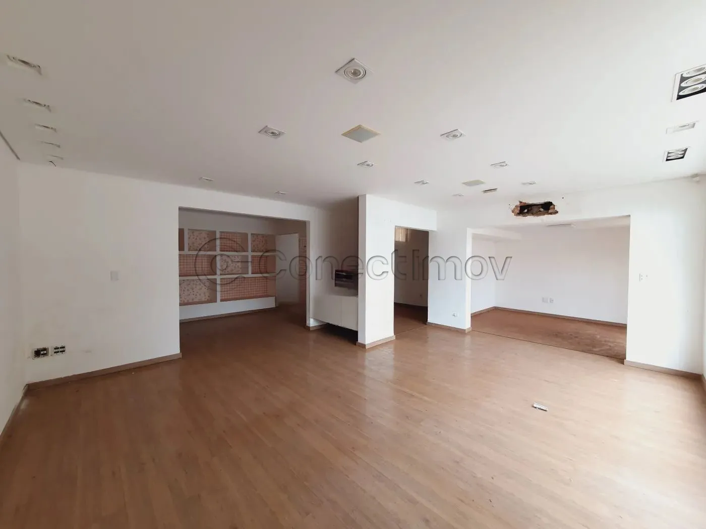Comercial / Padrão em Ribeirão Preto , Comprar por R$950.000,00