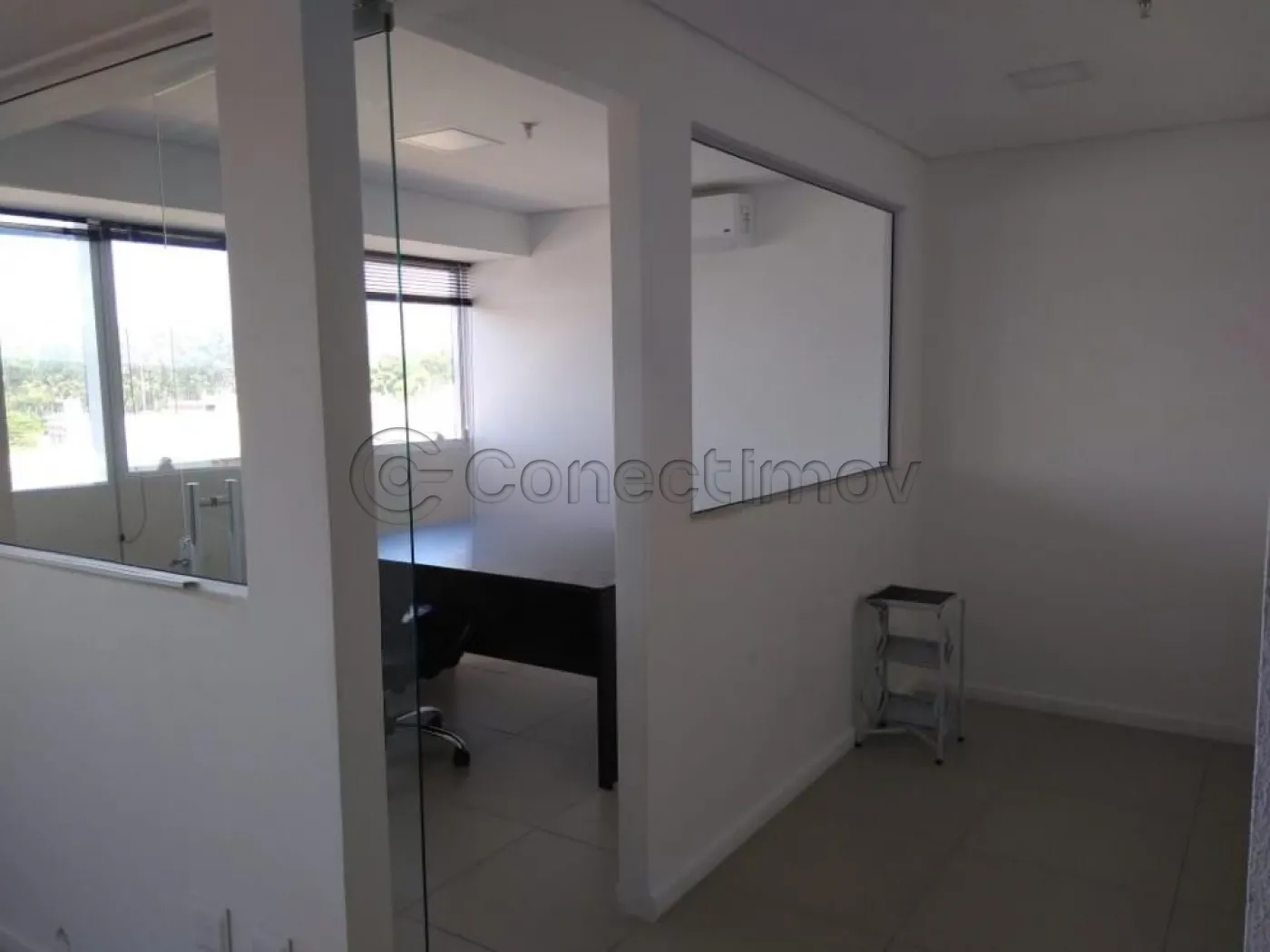 Comercial / Sala sem Condomínio em Ribeirão Preto Alugar por R$4.800,00