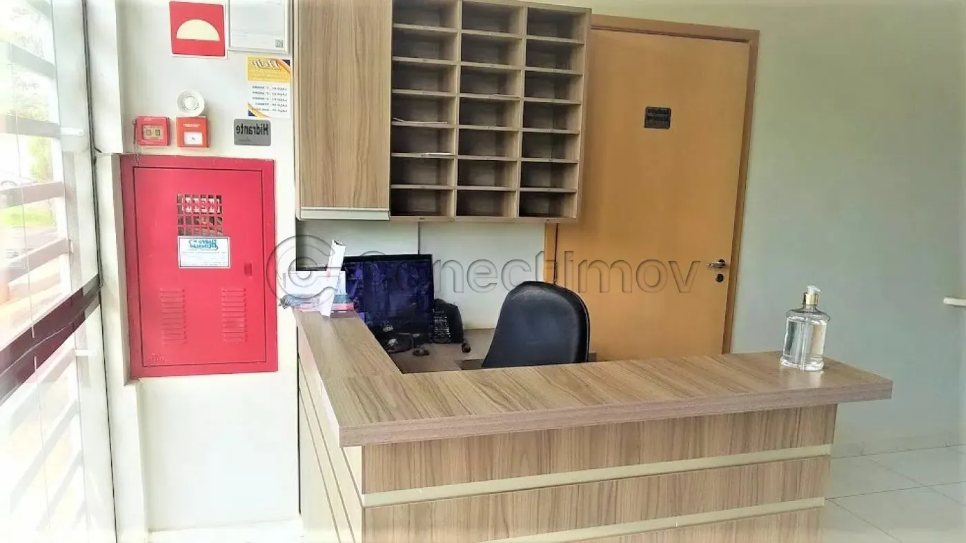 Comercial / Sala sem Condomínio em Ribeirão Preto Alugar por R$2.300,00