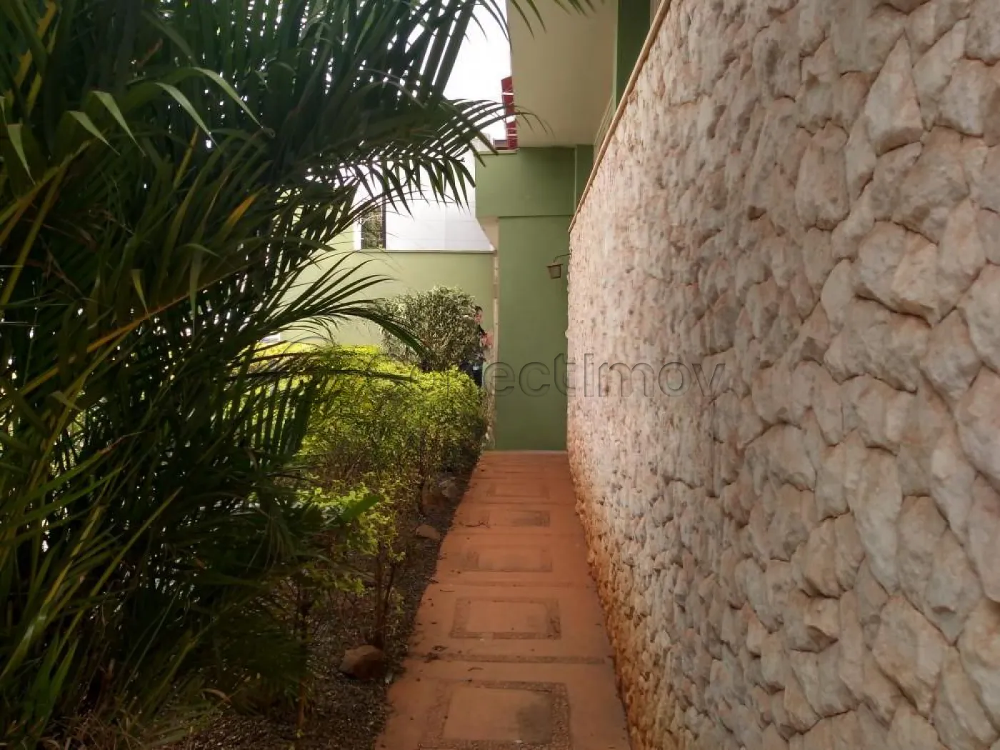 Comercial / Padrão em Ribeirão Preto , Comprar por R$970.000,00
