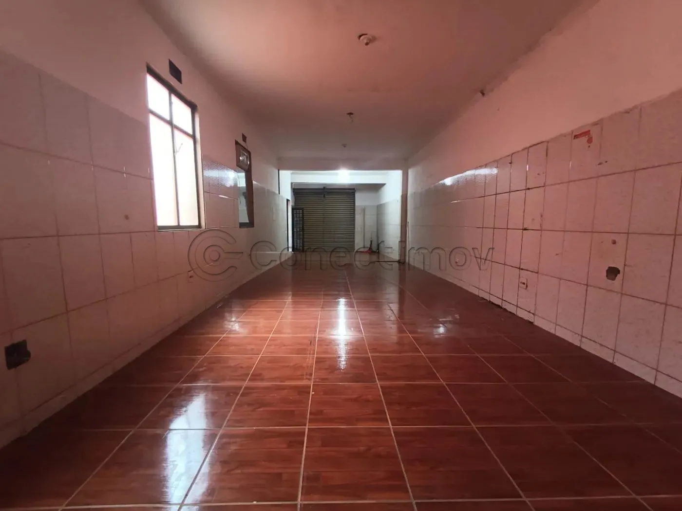 Comercial / Salão sem Condomínio em Ribeirão Preto Alugar por R$1.500,00
