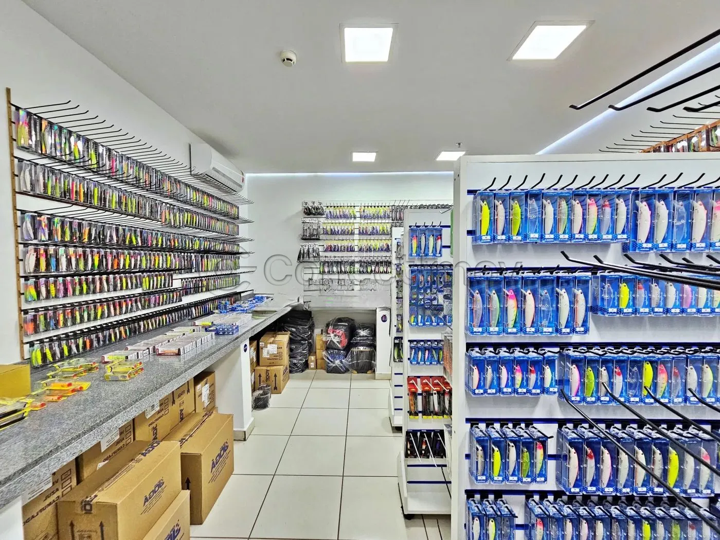 Comercial / Sala sem Condomínio em Ribeirão Preto Alugar por R$1.800,00