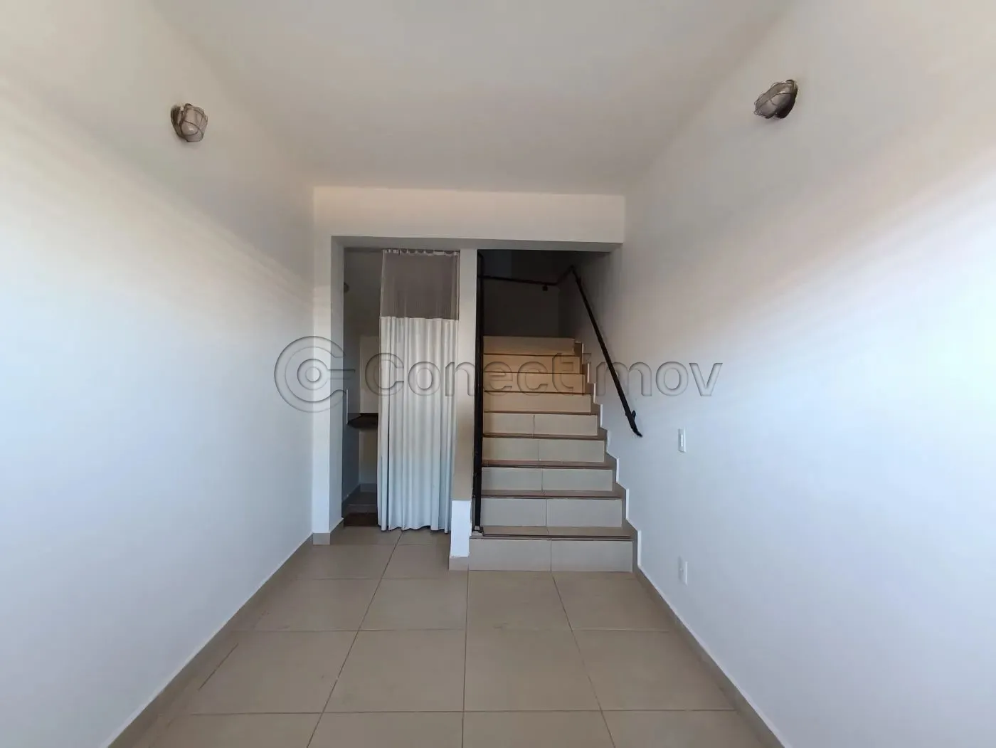 Comercial / Padrão em Ribeirão Preto Alugar por R$1.500,00